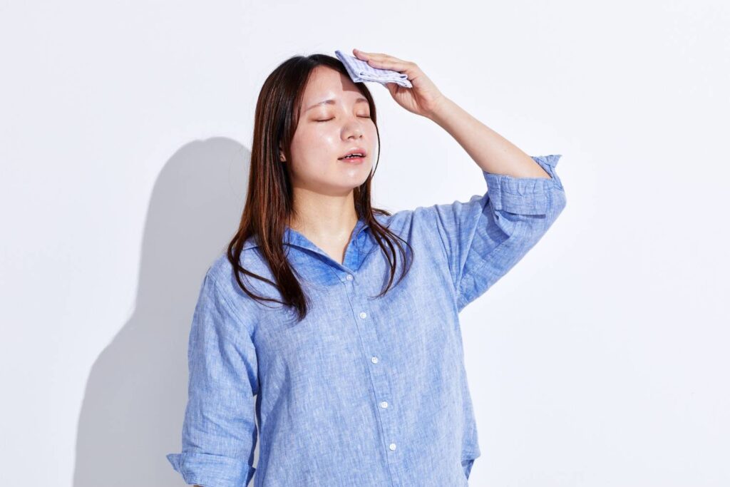 How to Manage Facial and Body Sweating Effectively - Cosmetic ...