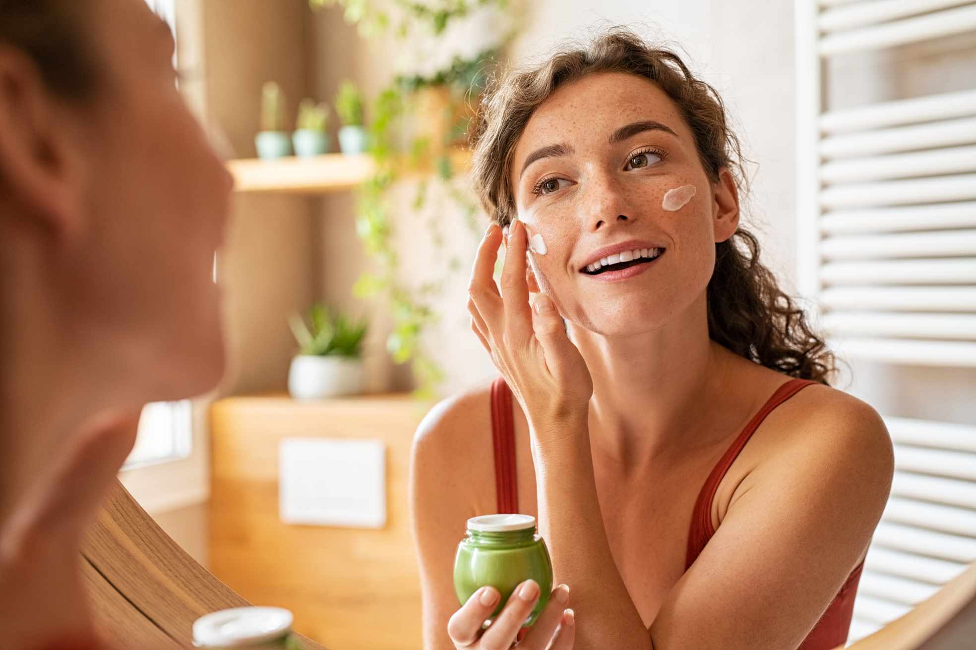 How to Build an Anti-Ageing Skincare Routine (With and Without Clinic Help)